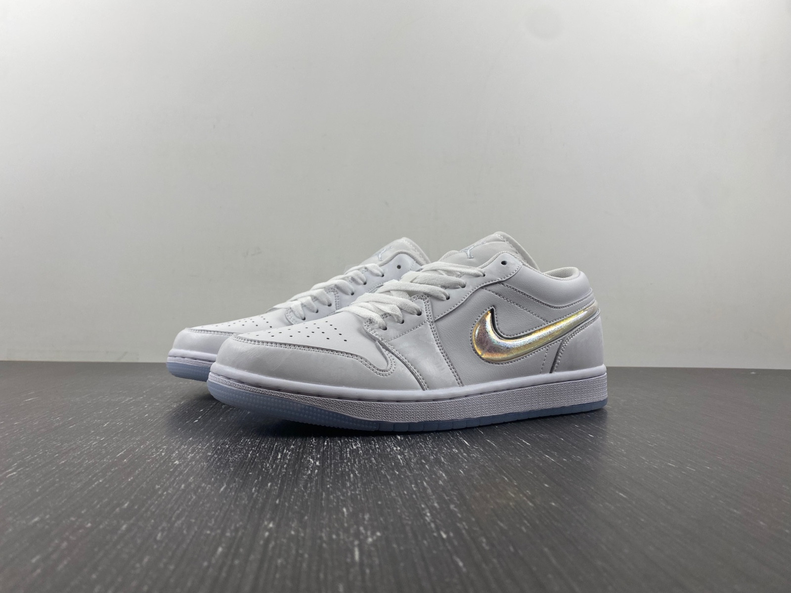 air jordan 1 low gs glitter swh fq9112-100