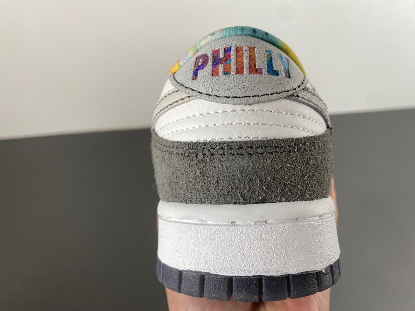 nike dunk low "philly" hf4840-068