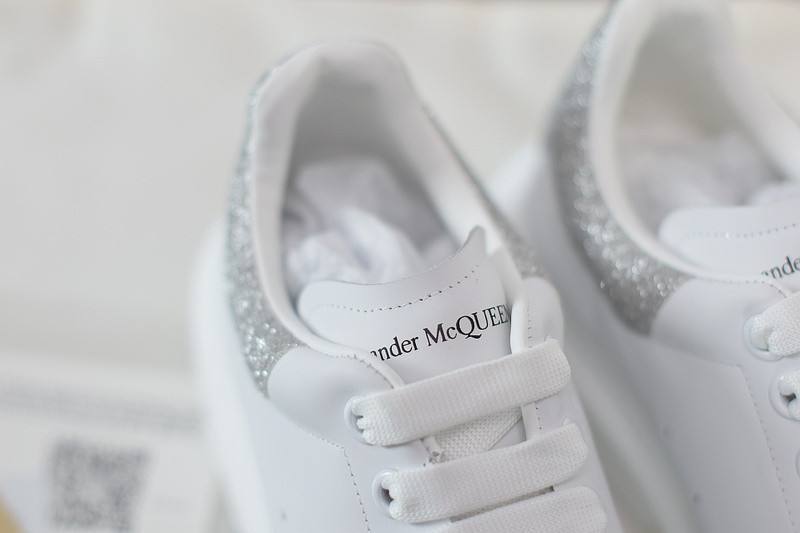 alexer mceen sneakers