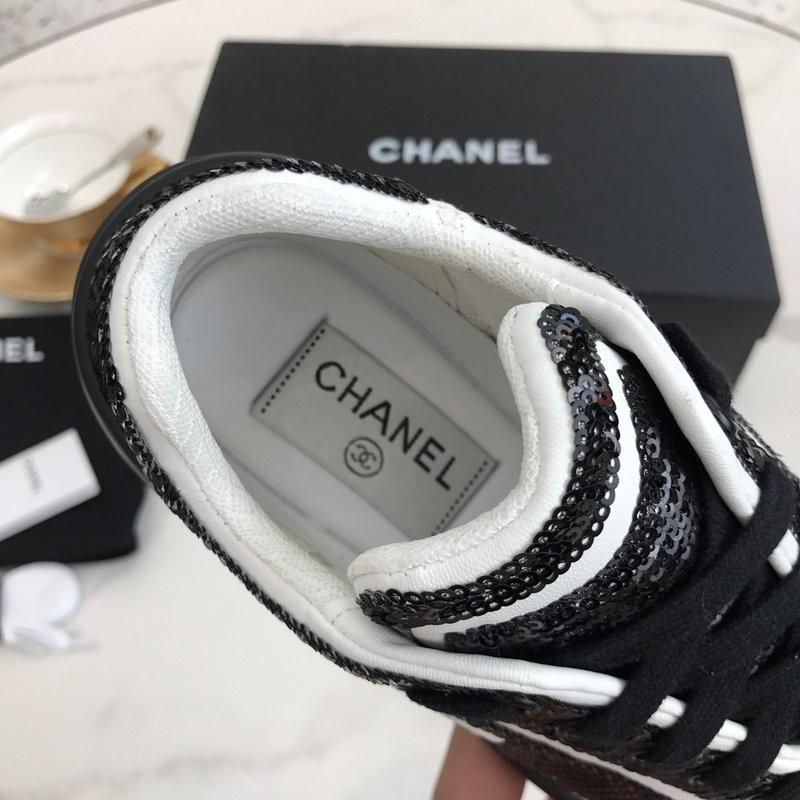 Ch*el sneaker