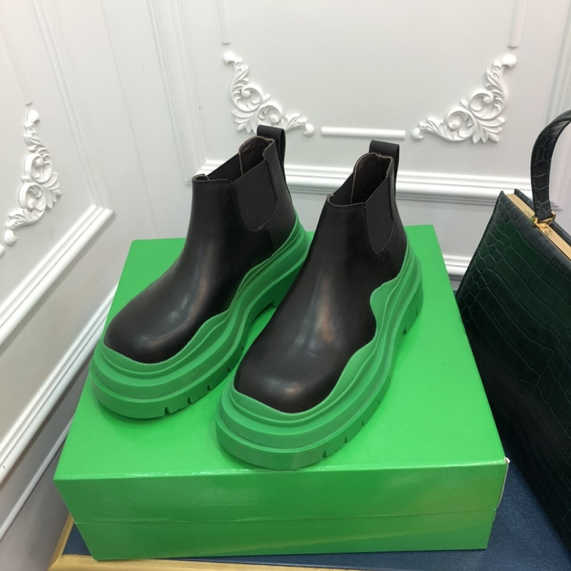 Bo*te*ga ve*ne*ta sneaker