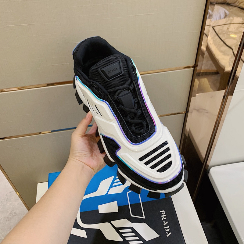 pr sneaker