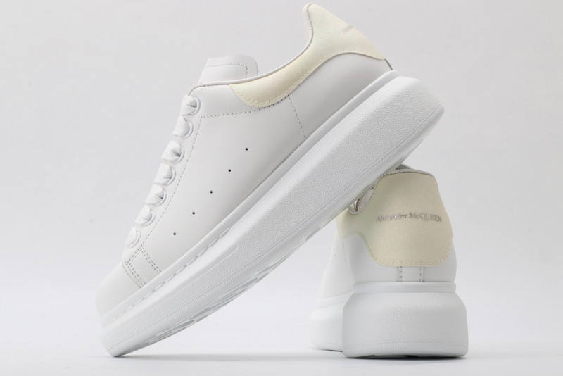 alexer mceen sneakers