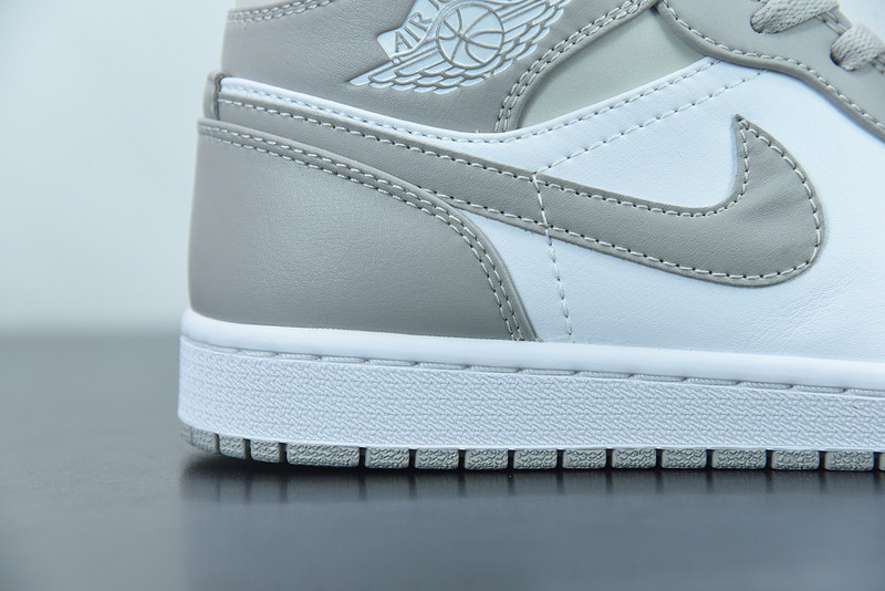 air jordan 1 mid “linen” 554724-082