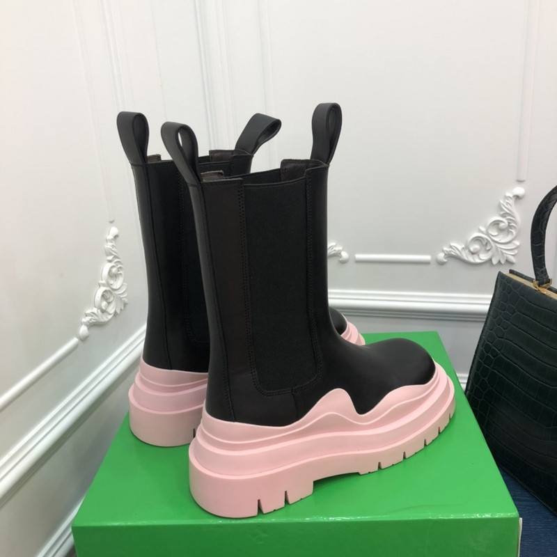 Bo*te*ga ve*ne*ta sneaker