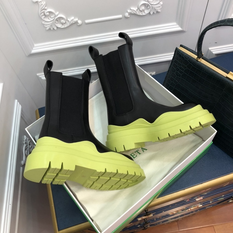 Bo*te*ga ve*ne*ta sneaker