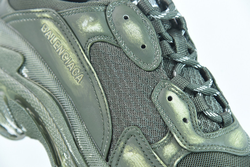 bc triple s trainer