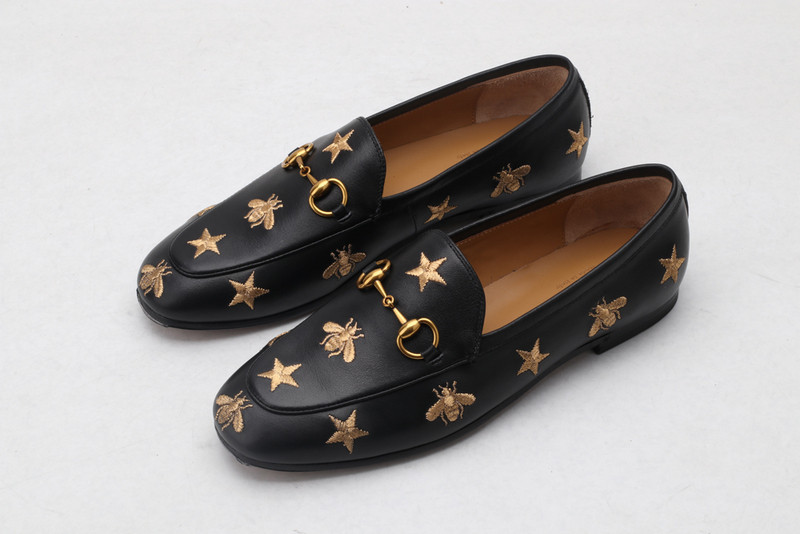 g*u*i sandals