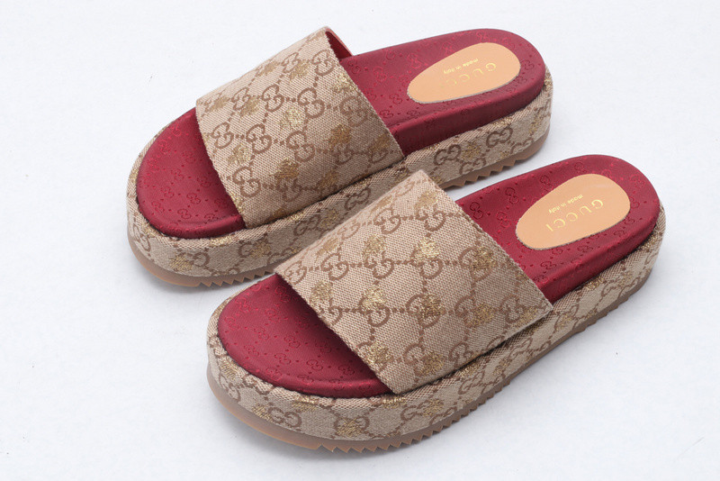 g*u*i sandals