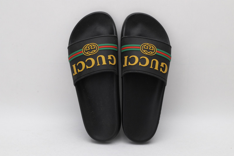 g*u*i sandals