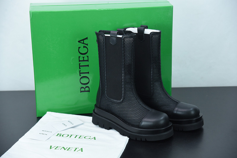 Bo*te*ga ve*ne*ta sneaker