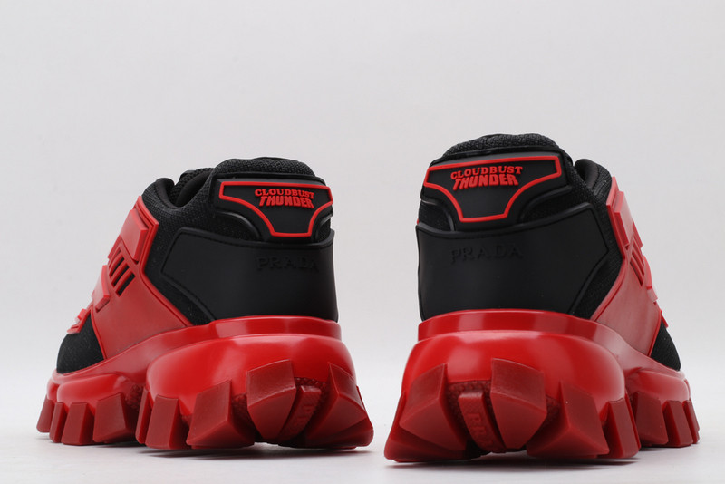 pr sneaker