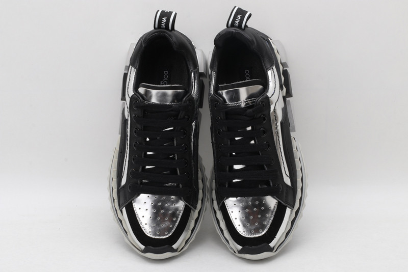 dg sneaker