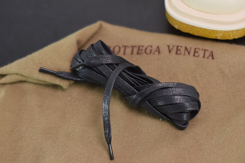 Bo*te*ga ve*ne*ta sneaker