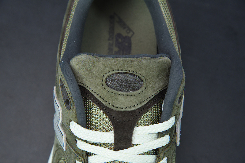 new balance sneaker