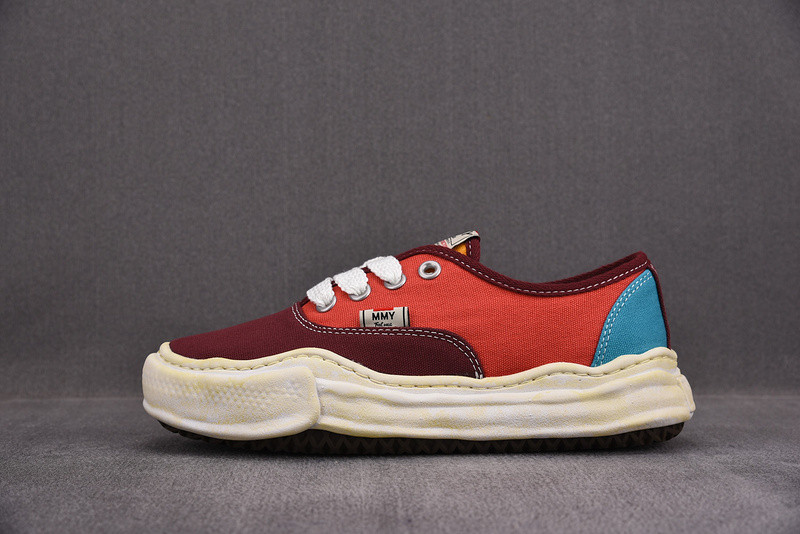 Ma*s*n mihara yasuhiro sneaker