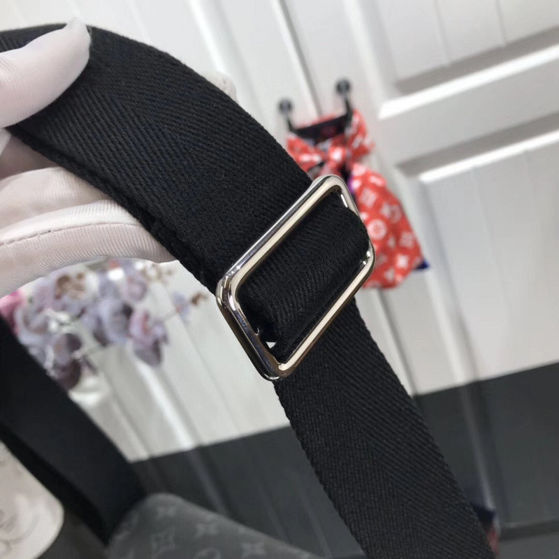 LVT PURSE