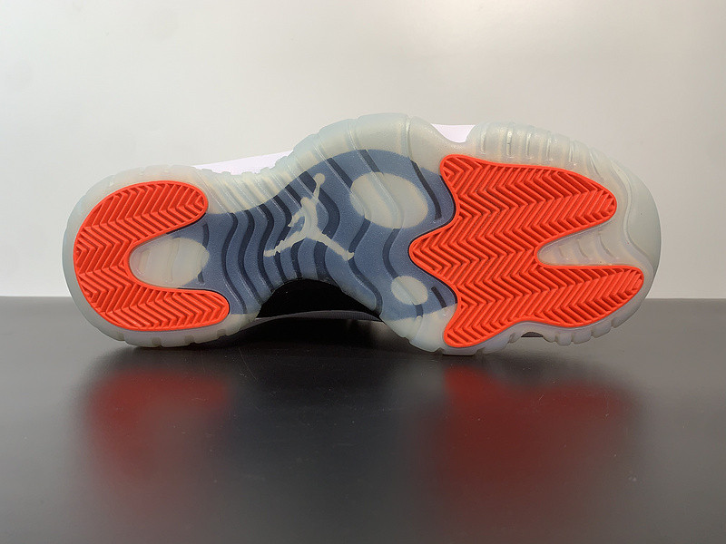 air jordan 11 adapt 