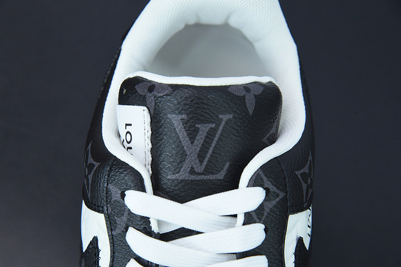 lvt x nike air force1
