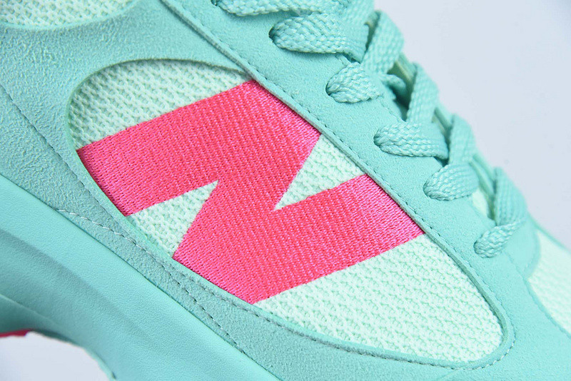 new balance sneaker