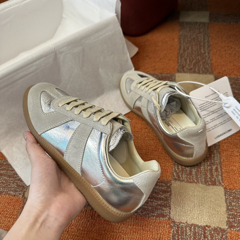 ma*s*n Ma*i*la sneaker