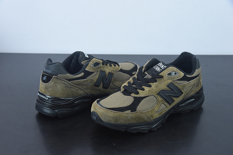 new balance sneaker