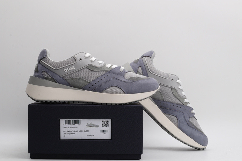 dio* sneaker