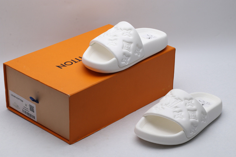 lvt sandals