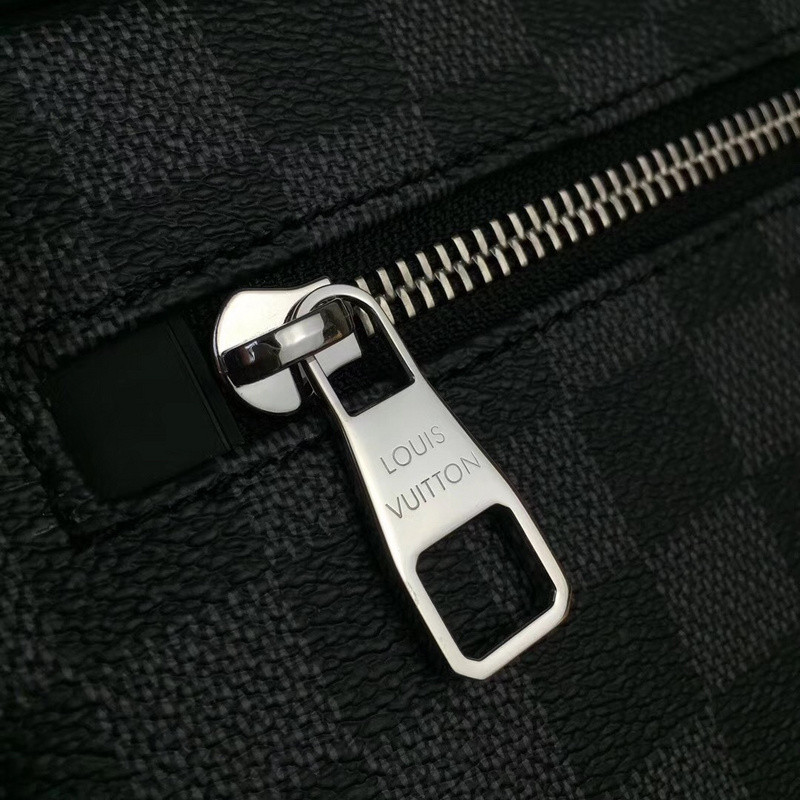 LVT PURSE