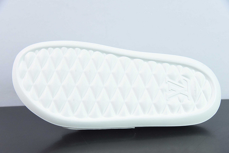 lvt sandals