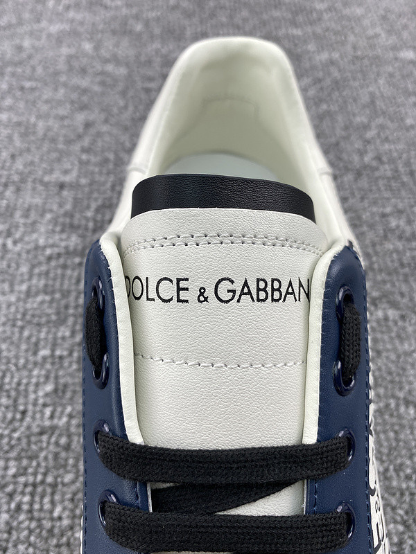 dg sneaker