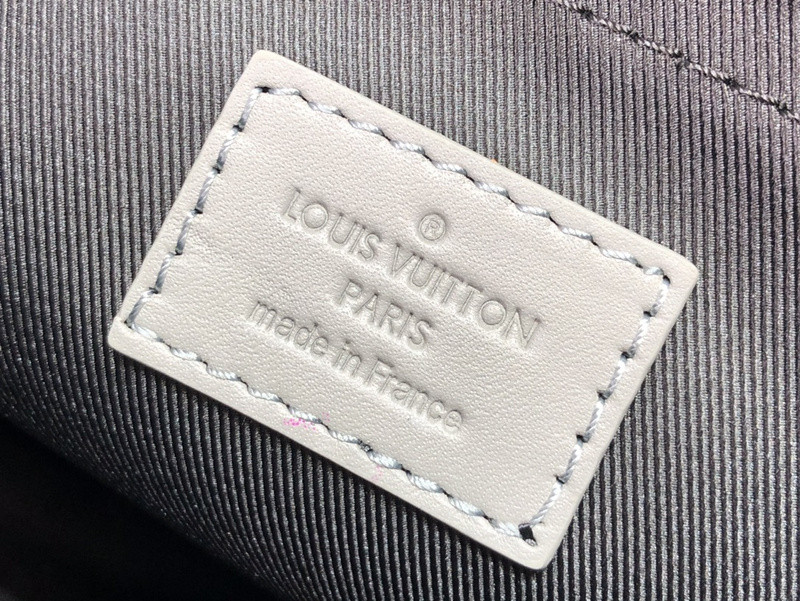 LVT PURSE