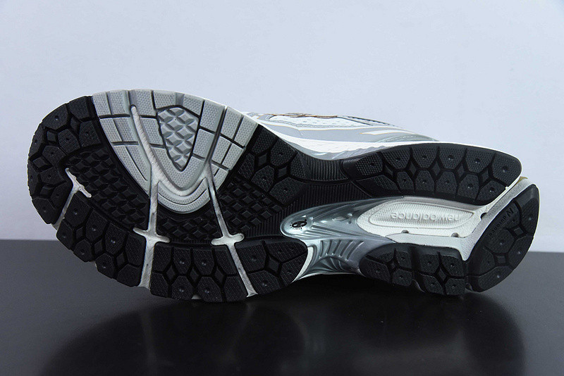 new balance sneaker