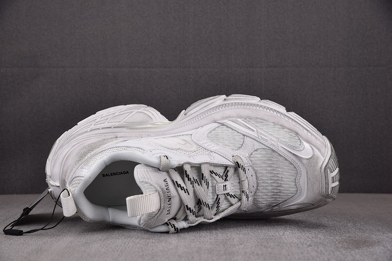 BC XL SNEAKERS