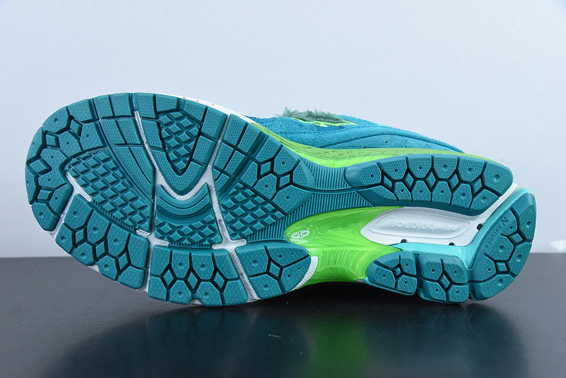 new balance sneaker