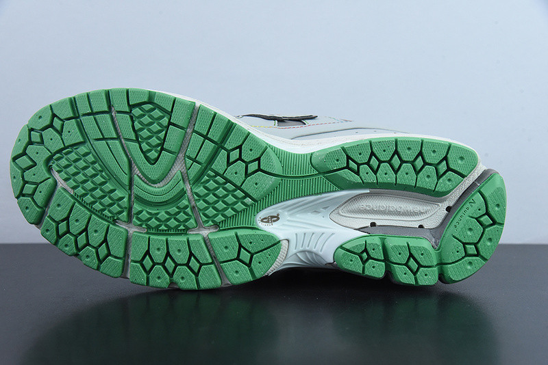new balance sneaker