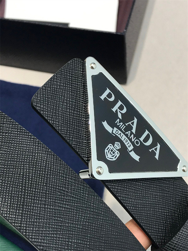Ba*len*cia*ga belt