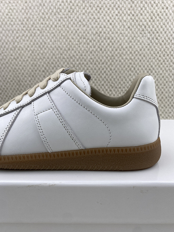 ma*s*n Ma*i*la sneaker