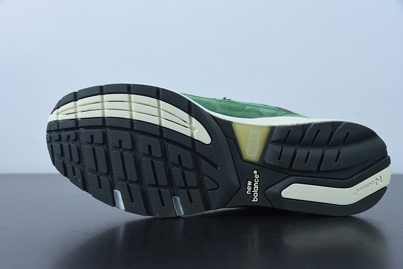 new balance sneaker