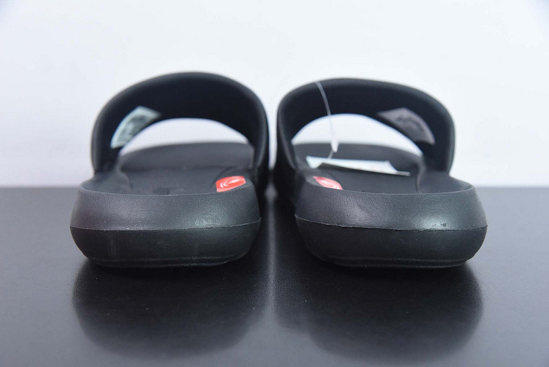 nike sandals