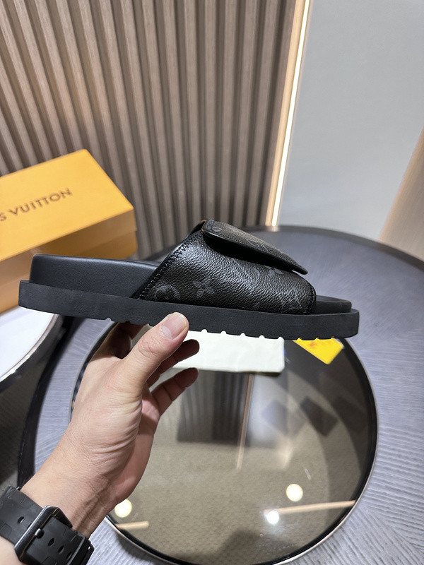 lvt sandals