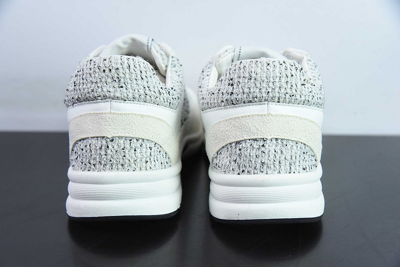 Ch*el sneaker
