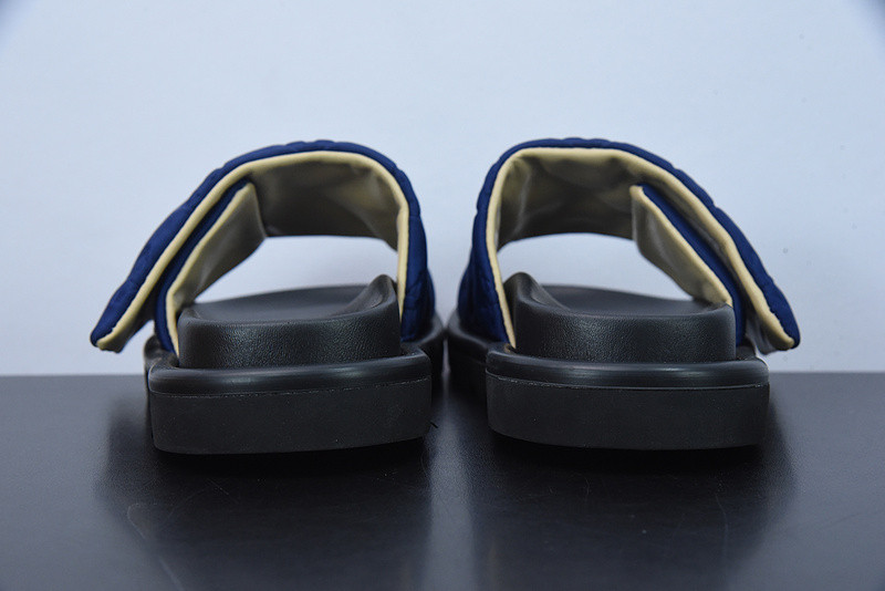 lvt sandals