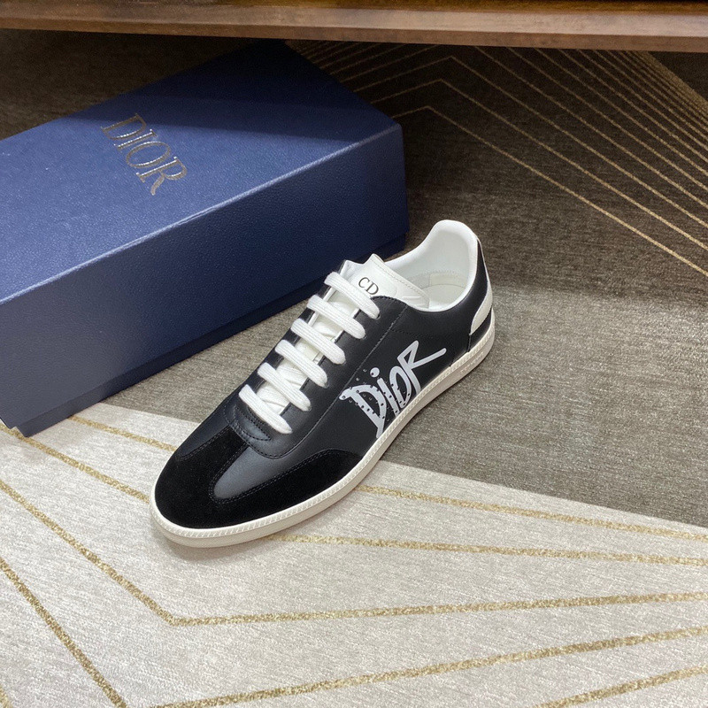 dio* sneaker