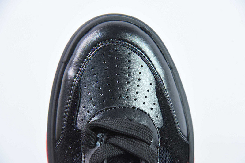 chian louin sneaker