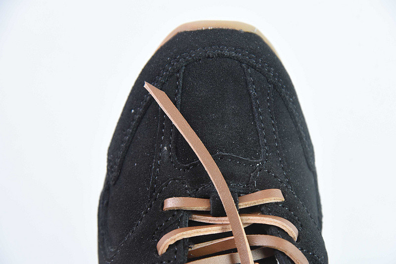 NEW BALANCE X MIUMIU SNEAKER