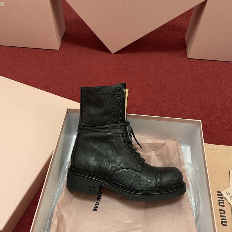 mIUMIU SNEAKER