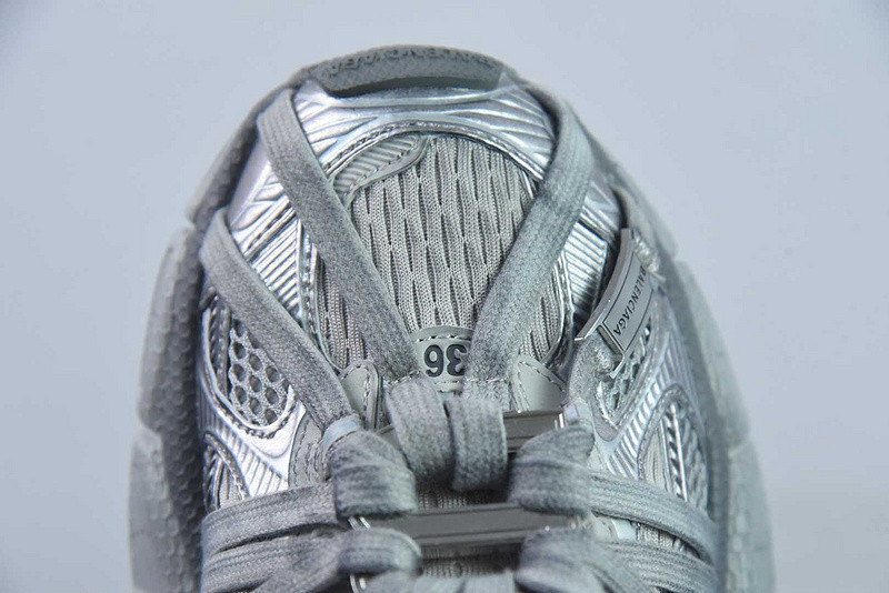 BC 3XL SNEAKER