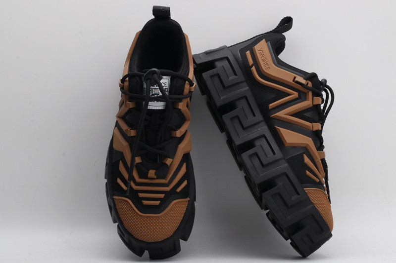 vs sneakers