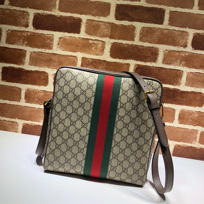 G*u*i shoulder bag